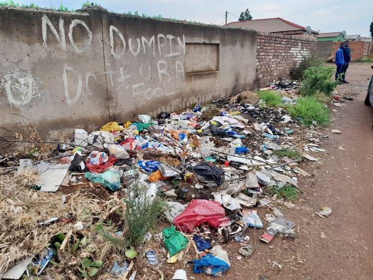 More than a mess: What Litter Says About Us